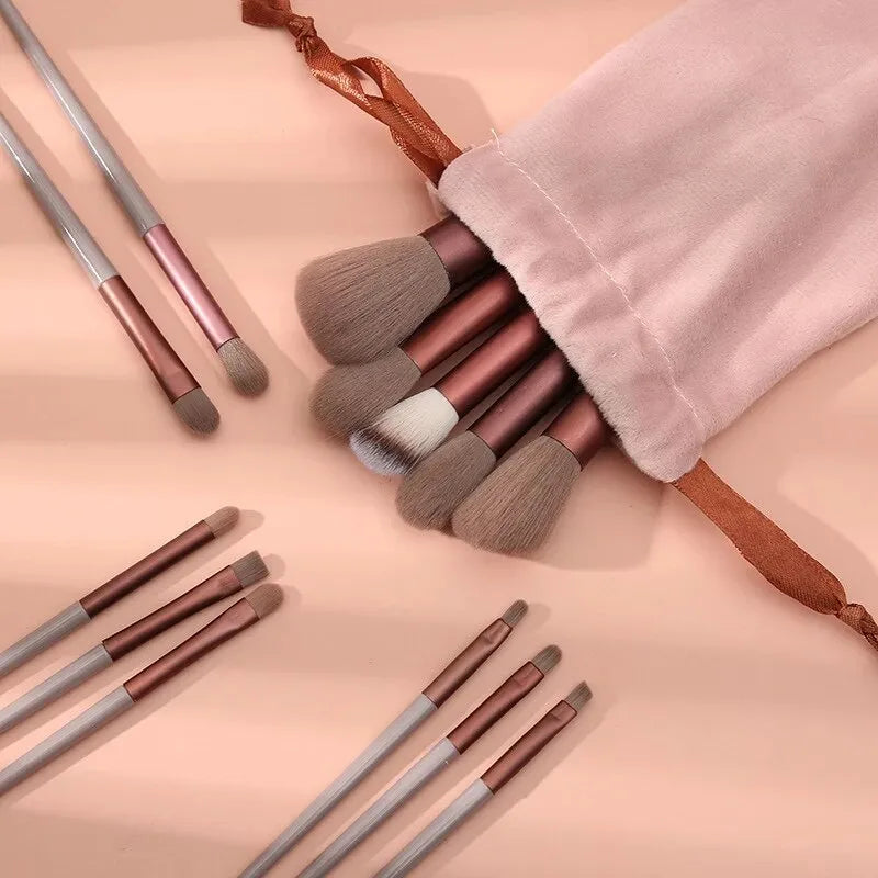 Juego de brochas de maquillaje de 13 piezas Beauty Essentials