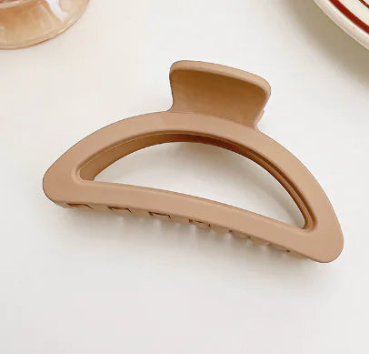 Conjunto de pinzas para el cabello con flores geométricas