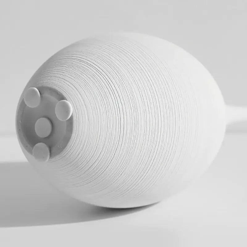 he M-sized Ceramic & Porcelain Tabletop Vase
