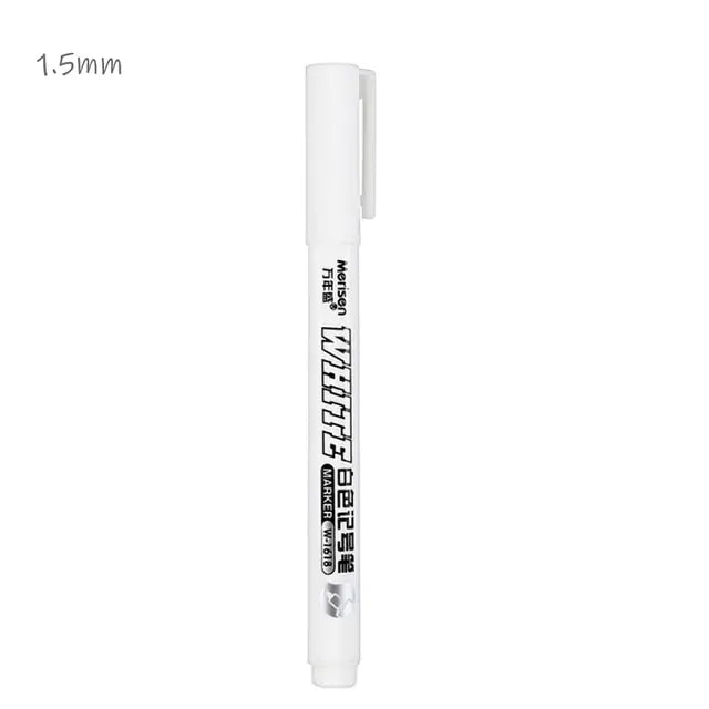 Bolígrafo de gel marcador blanco.